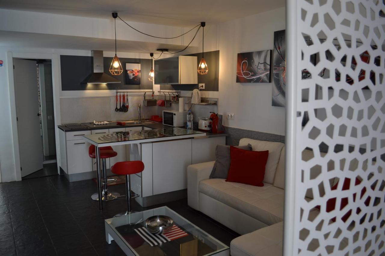 Apartmán Red Loft Deluxe - Vivienda Vacacional A Playa Del Ingles Exteriér fotografie