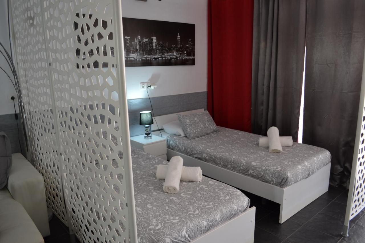 Apartmán Red Loft Deluxe - Vivienda Vacacional A Playa Del Ingles Exteriér fotografie
